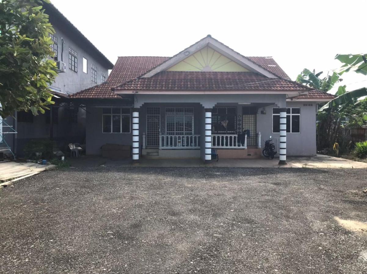 Cozy Homestay Che Yang Kuala Terengganu Exterior foto